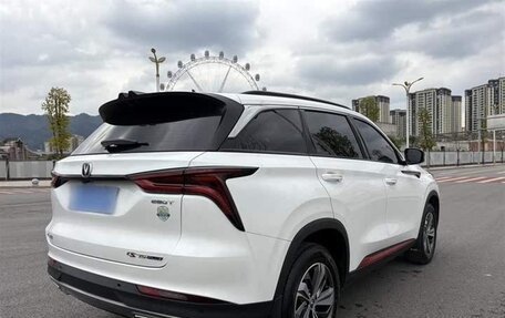 Changan CS75 I рестайлинг, 2022 год, 2 100 000 рублей, 3 фотография