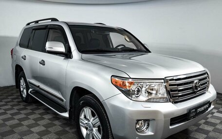 Toyota Land Cruiser 200, 2014 год, 3 999 000 рублей, 3 фотография