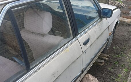BMW 5 серия, 1983 год, 350 000 рублей, 2 фотография