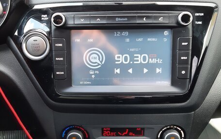 KIA Rio III рестайлинг, 2017 год, 1 000 000 рублей, 16 фотография