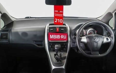 Toyota Auris II, 2010 год, 899 000 рублей, 6 фотография