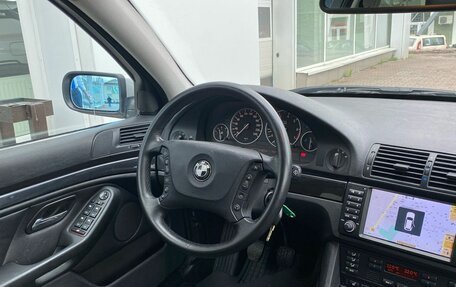 BMW 5 серия, 2001 год, 749 000 рублей, 10 фотография