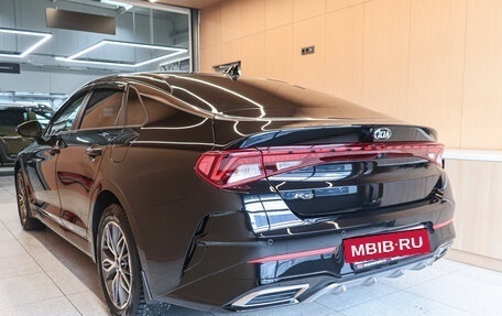 KIA K5, 2021 год, 3 100 000 рублей, 6 фотография