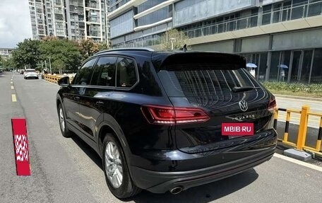 Volkswagen Touareg III, 2021 год, 3 850 000 рублей, 4 фотография