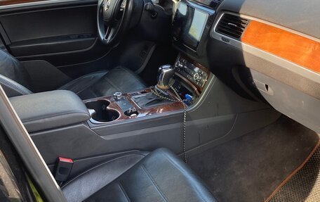 Volkswagen Touareg III, 2012 год, 1 500 000 рублей, 8 фотография