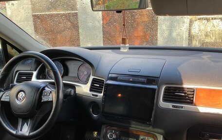 Volkswagen Touareg III, 2012 год, 1 500 000 рублей, 7 фотография