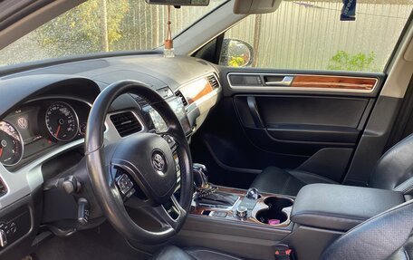 Volkswagen Touareg III, 2012 год, 1 500 000 рублей, 5 фотография
