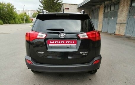 Toyota RAV4, 2014 год, 2 380 000 рублей, 3 фотография