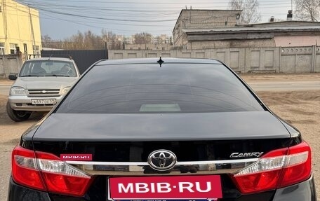 Toyota Camry, 2013 год, 1 650 000 рублей, 12 фотография