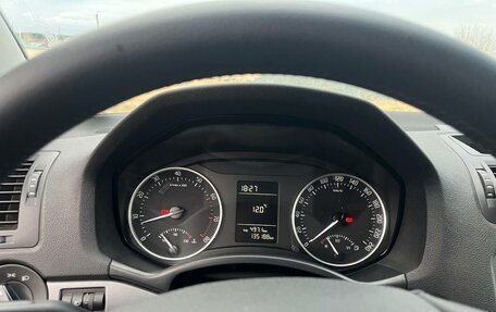 Skoda Octavia, 2011 год, 865 000 рублей, 16 фотография