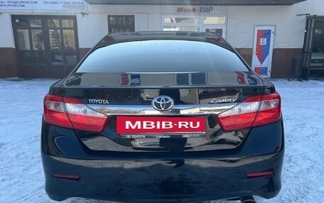 Toyota Camry, 2012 год, 1 750 000 рублей, 9 фотография