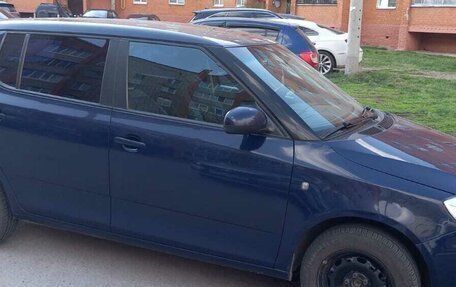 Skoda Fabia II, 2011 год, 500 000 рублей, 2 фотография