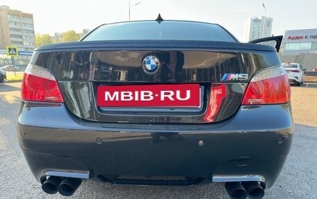 BMW M5, 2005 год, 8 000 000 рублей, 3 фотография