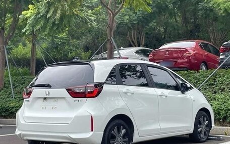 Honda Fit, 2022 год, 900 000 рублей, 5 фотография