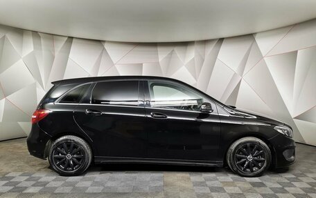 Mercedes-Benz B-Класс, 2017 год, 1 699 000 рублей, 6 фотография