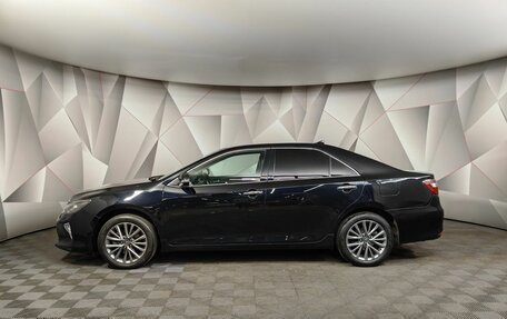 Toyota Camry, 2017 год, 2 075 000 рублей, 5 фотография