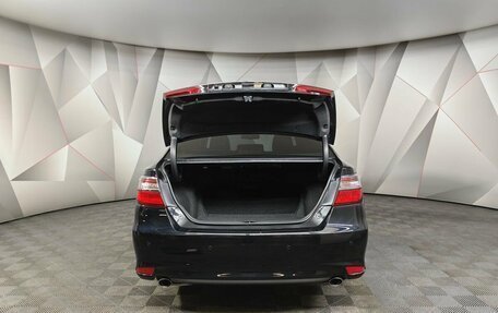 Toyota Camry, 2017 год, 2 075 000 рублей, 9 фотография