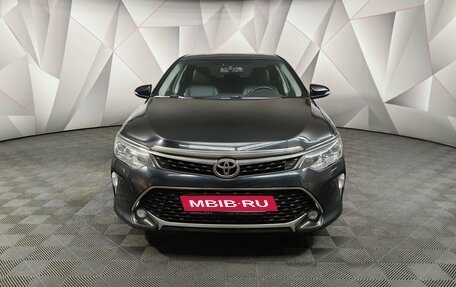 Toyota Camry, 2017 год, 2 075 000 рублей, 7 фотография