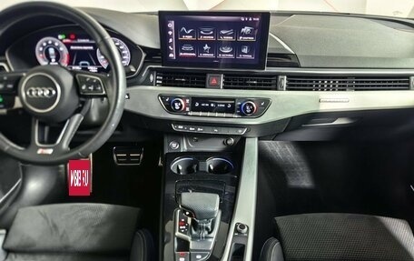 Audi A4, 2021 год, 4 320 000 рублей, 15 фотография