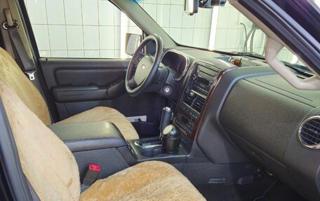 Ford Explorer IV, 2008 год, 1 550 000 рублей, 25 фотография