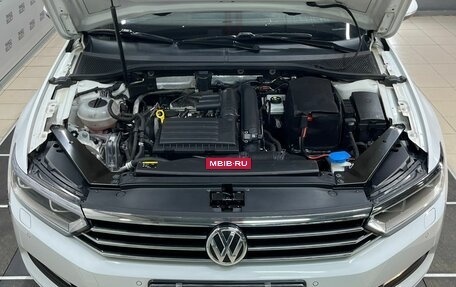 Volkswagen Passat B8 рестайлинг, 2015 год, 1 697 000 рублей, 7 фотография