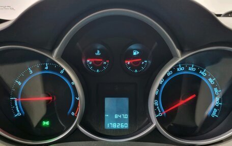 Chevrolet Cruze II, 2013 год, 700 000 рублей, 13 фотография