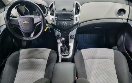 Chevrolet Cruze II, 2013 год, 700 000 рублей, 11 фотография