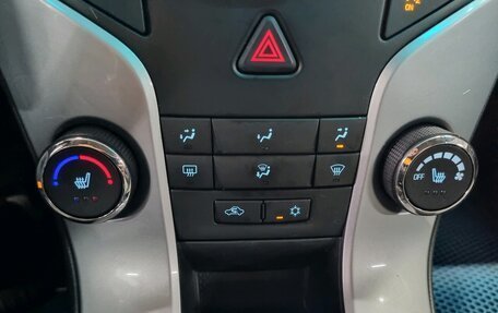 Chevrolet Cruze II, 2013 год, 700 000 рублей, 17 фотография