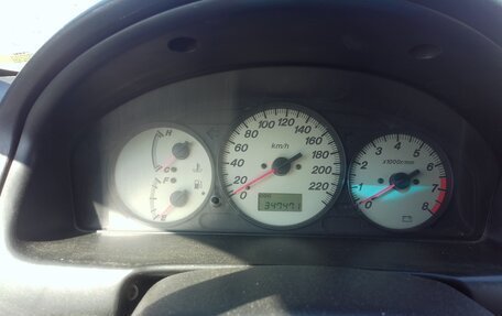 Mazda 323, 2002 год, 285 000 рублей, 6 фотография
