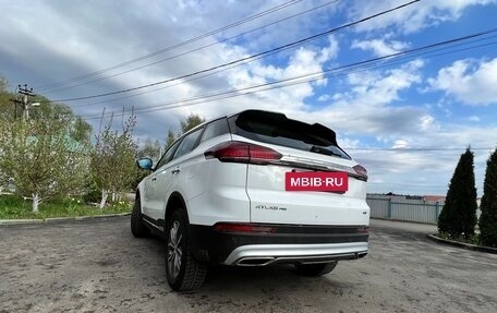 Geely Atlas, 2023 год, 1 820 000 рублей, 9 фотография