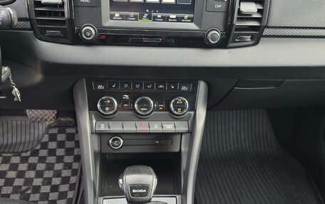 Skoda Karoq I, 2020 год, 1 499 999 рублей, 13 фотография