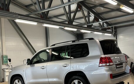 Toyota Land Cruiser 200, 2009 год, 2 599 000 рублей, 3 фотография