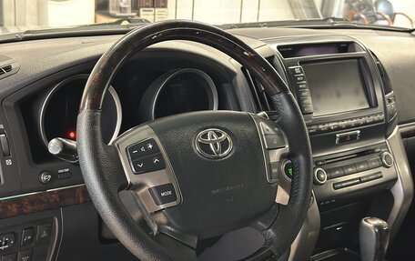 Toyota Land Cruiser 200, 2009 год, 2 599 000 рублей, 19 фотография