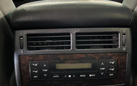 Toyota Land Cruiser 200, 2009 год, 2 599 000 рублей, 30 фотография