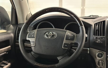 Toyota Land Cruiser 200, 2009 год, 2 599 000 рублей, 22 фотография