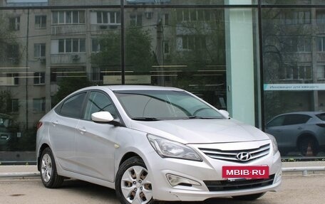 Hyundai Solaris II рестайлинг, 2016 год, 850 000 рублей, 3 фотография