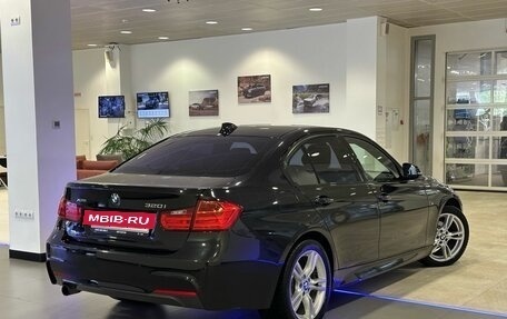 BMW 3 серия, 2015 год, 2 342 000 рублей, 2 фотография