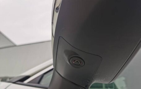 Toyota RAV4, 2021 год, 2 495 000 рублей, 11 фотография