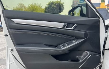 Honda Inspire, 2022 год, 2 120 000 рублей, 14 фотография