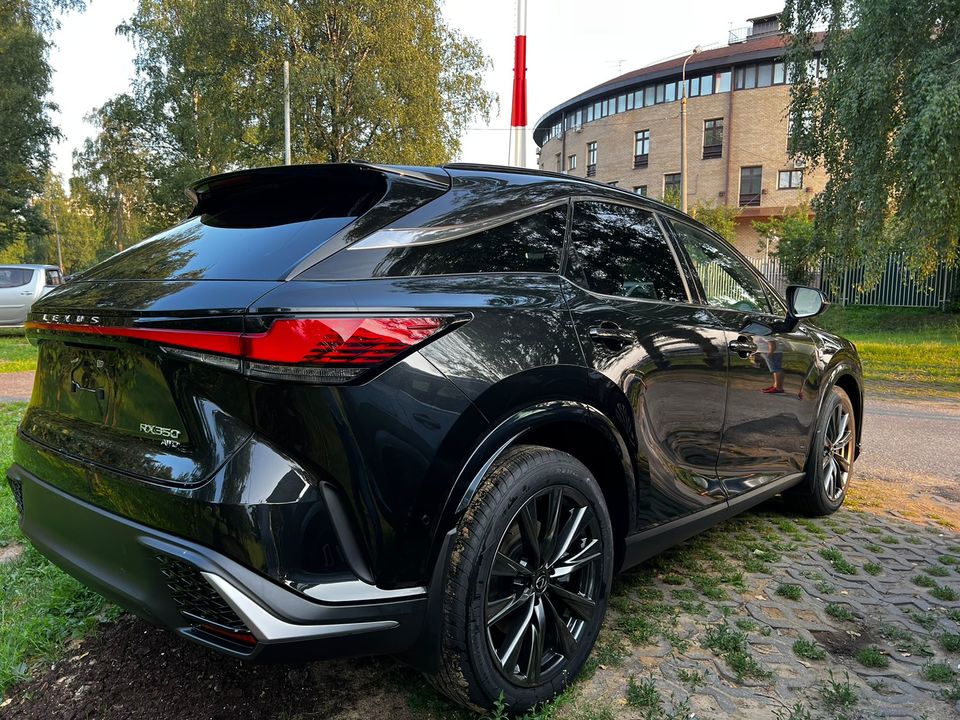 Lexus RX IV рестайлинг, 2024 год, 9 800 000 рублей, 7 фотография
