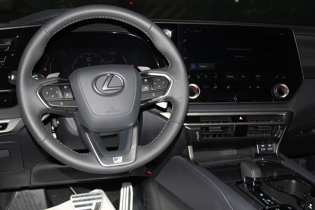Lexus RX IV рестайлинг, 2024 год, 10 200 000 рублей, 11 фотография