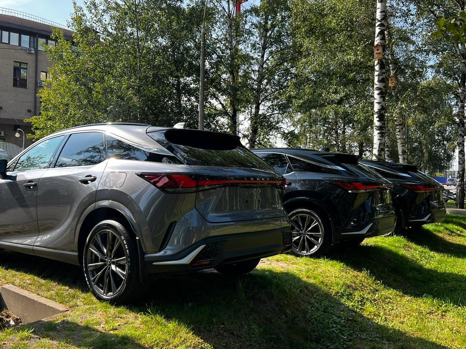 Lexus RX IV рестайлинг, 2024 год, 10 200 000 рублей, 4 фотография