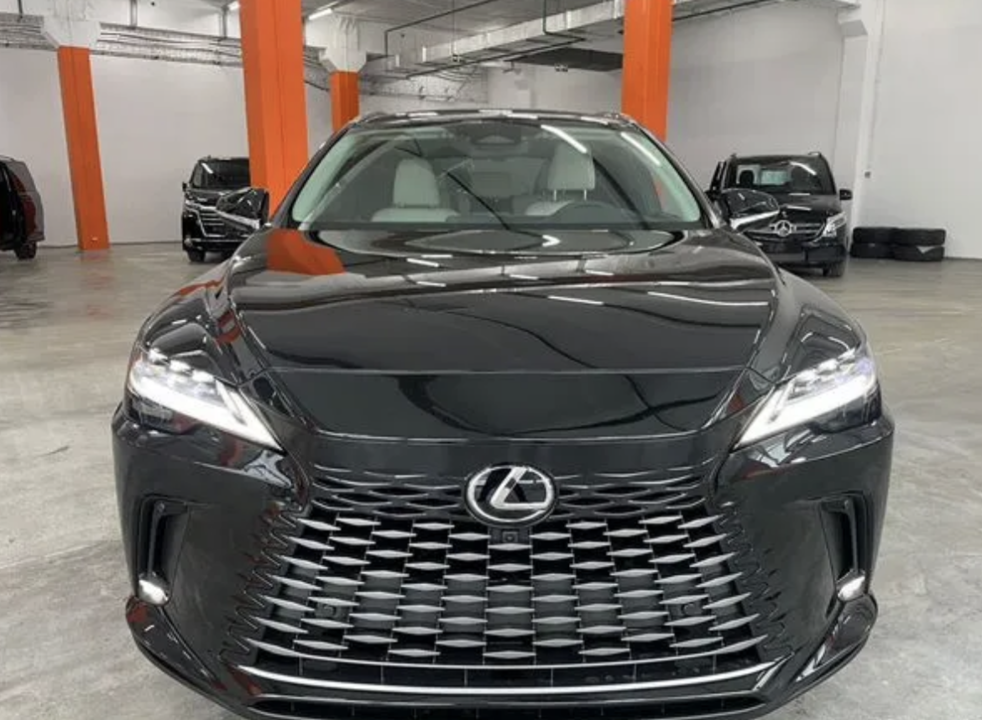 Lexus RX IV рестайлинг, 2024 год, 10 500 000 рублей, 3 фотография