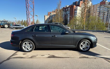 Audi A4, 2019 год, 2 550 000 рублей, 8 фотография