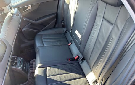 Audi A4, 2019 год, 2 550 000 рублей, 16 фотография