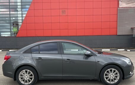 Chevrolet Cruze II, 2012 год, 860 000 рублей, 3 фотография