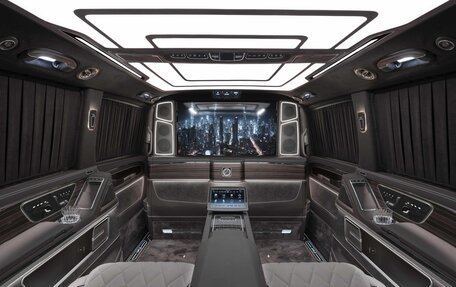 Mercedes-Benz V-Класс, 2024 год, 48 800 000 рублей, 1 фотография