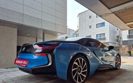 BMW i8 I рестайлинг, 2016 год, 4 590 000 рублей, 5 фотография