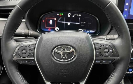 Toyota Venza, 2022 год, 3 600 000 рублей, 18 фотография