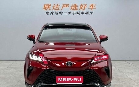Toyota Venza, 2022 год, 3 600 000 рублей, 2 фотография